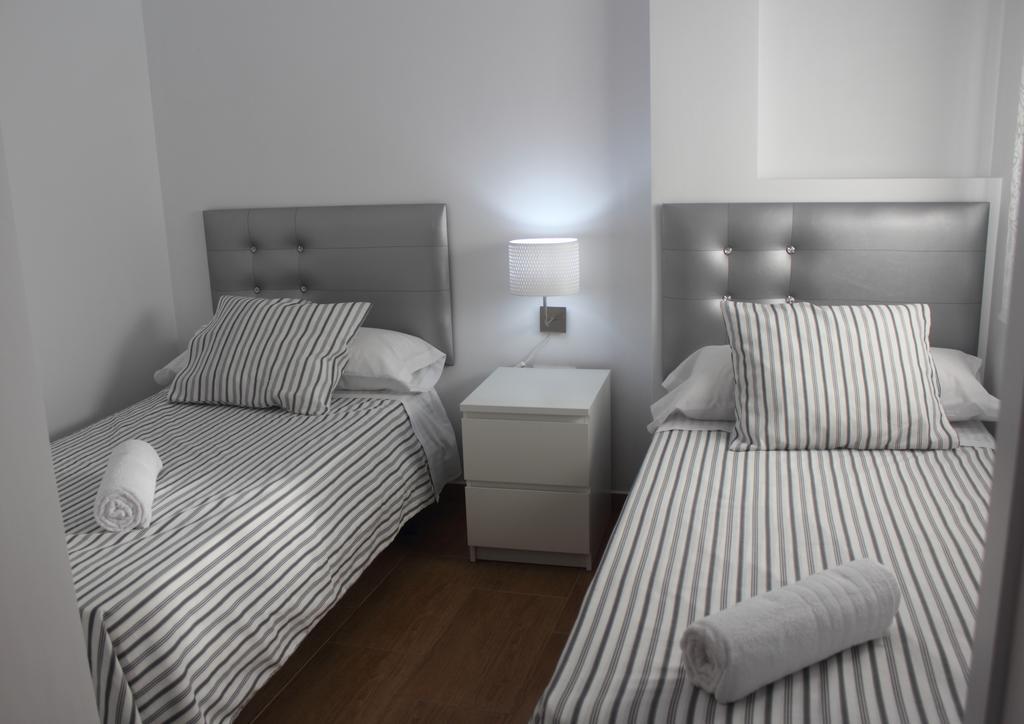 Be Happy Apartment อัลโกโดนาเลส ภายนอก รูปภาพ