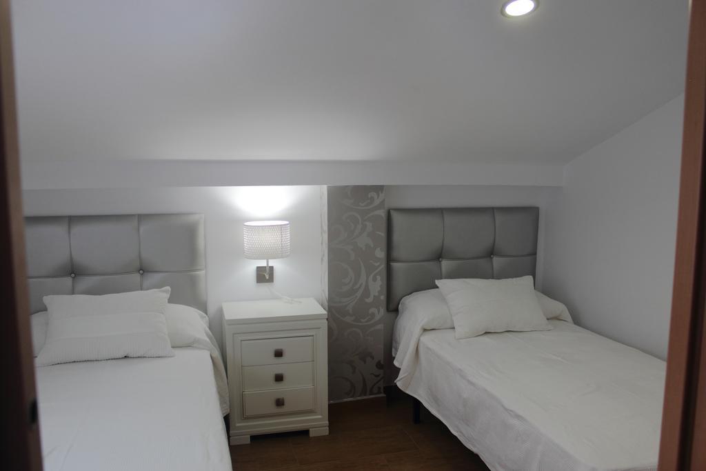 Be Happy Apartment อัลโกโดนาเลส ภายนอก รูปภาพ